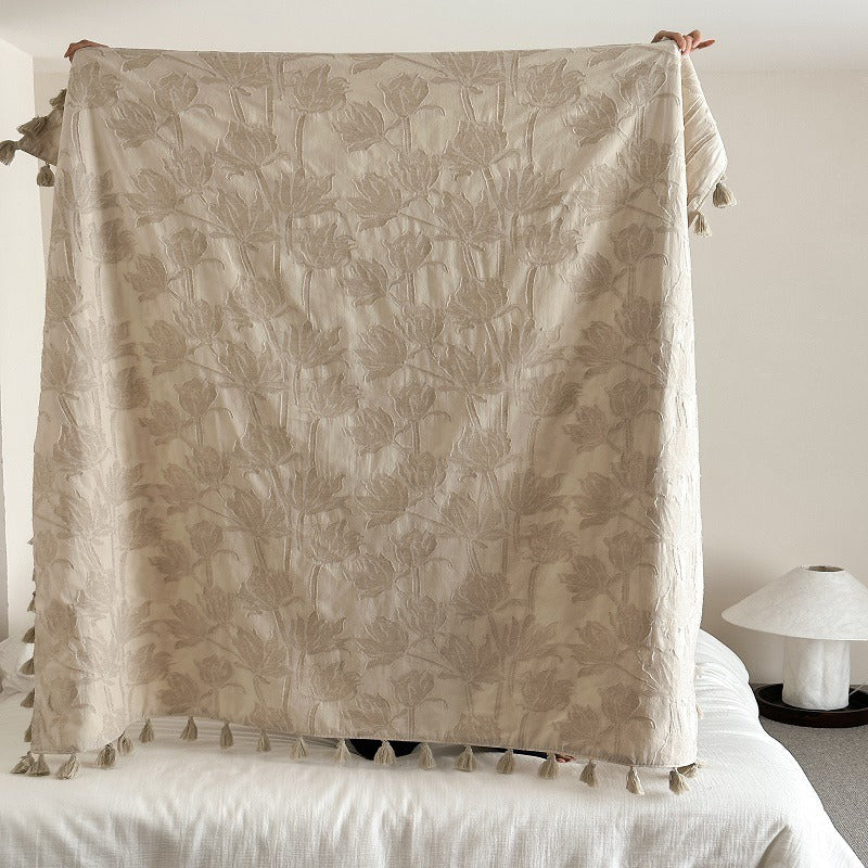 Versatile cotton and linen blanket