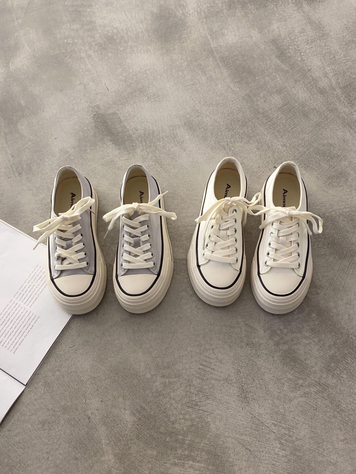 Retro style/thick sole shoes/hundred design/casual fashion/simple design/daily wear/sole heightening/