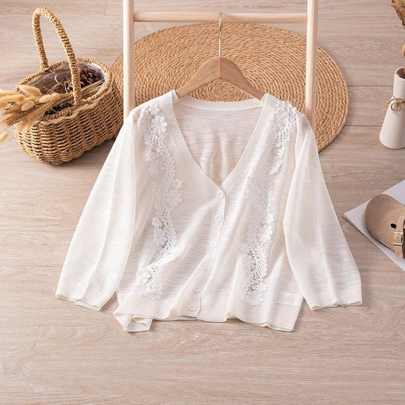 Elegant Beige Linen Blend Cardigan with Floral Embroidery – Lightweight V-Neck Knitwear for Women