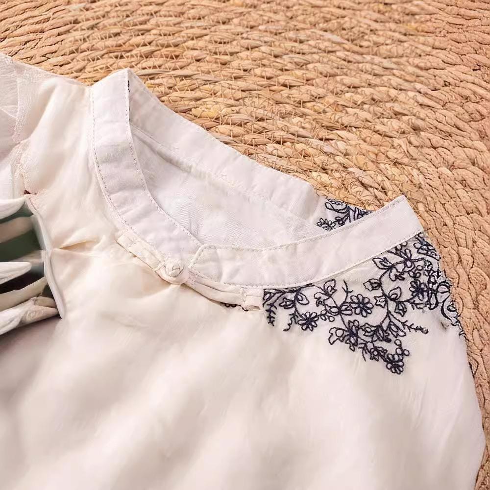 Handmade Ramie Embroidered Dress – Elegant Loose-Fit Midi Dress with Floral Details, Natural Fiber Clothing for Women